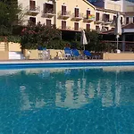 Karavados Beach Hotel Karavádhos
