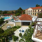 Karavados Beach Hotel Hotel
