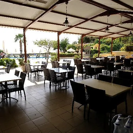 Karavados Beach Hotel Hotel Karavádhos