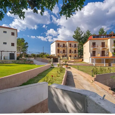 Karavados Beach Hotel Hotel