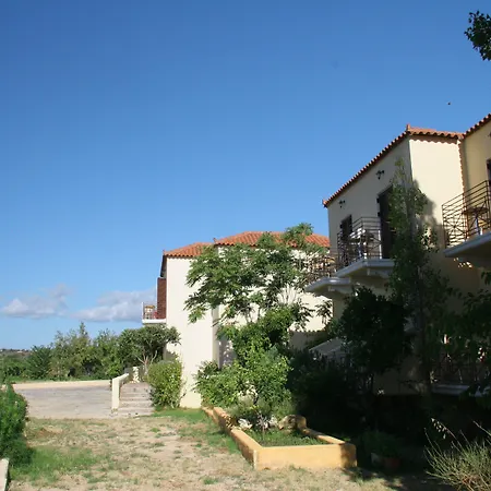 Karavados Beach Hotel Hotel