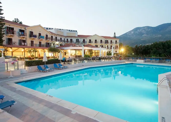 فندق Karavados Beach Hotel Karavádhos