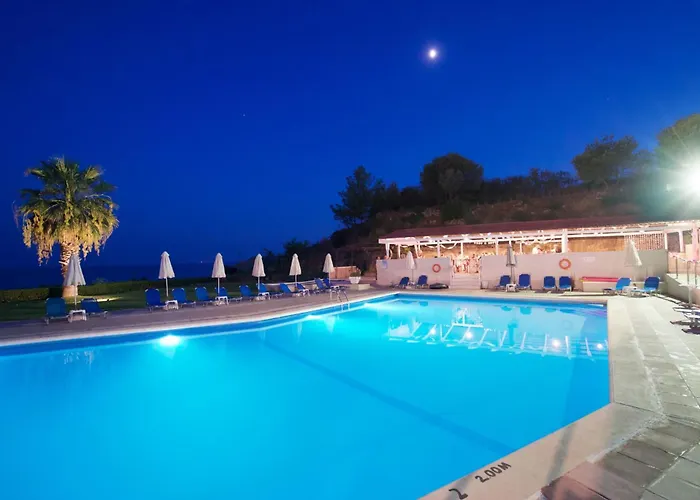 Karavados Beach Hotel فندق 3*