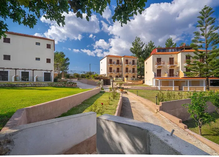 Karavados Beach Hotel فندق