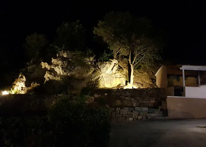 Hotel Karavados Beach Hotel