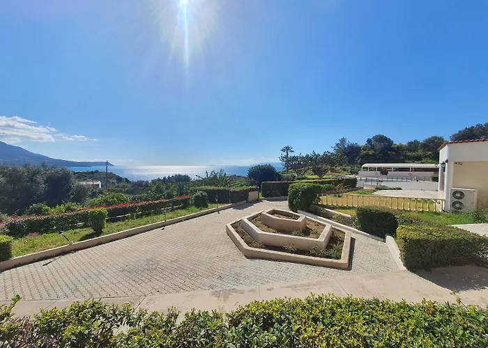 Karavados Beach Hotel 3* Karavados